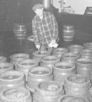 Inspecting stainless barrels;
